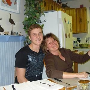 Meet your Posher, Caroline